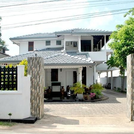 Asian Villa Negombo Buitenkant foto