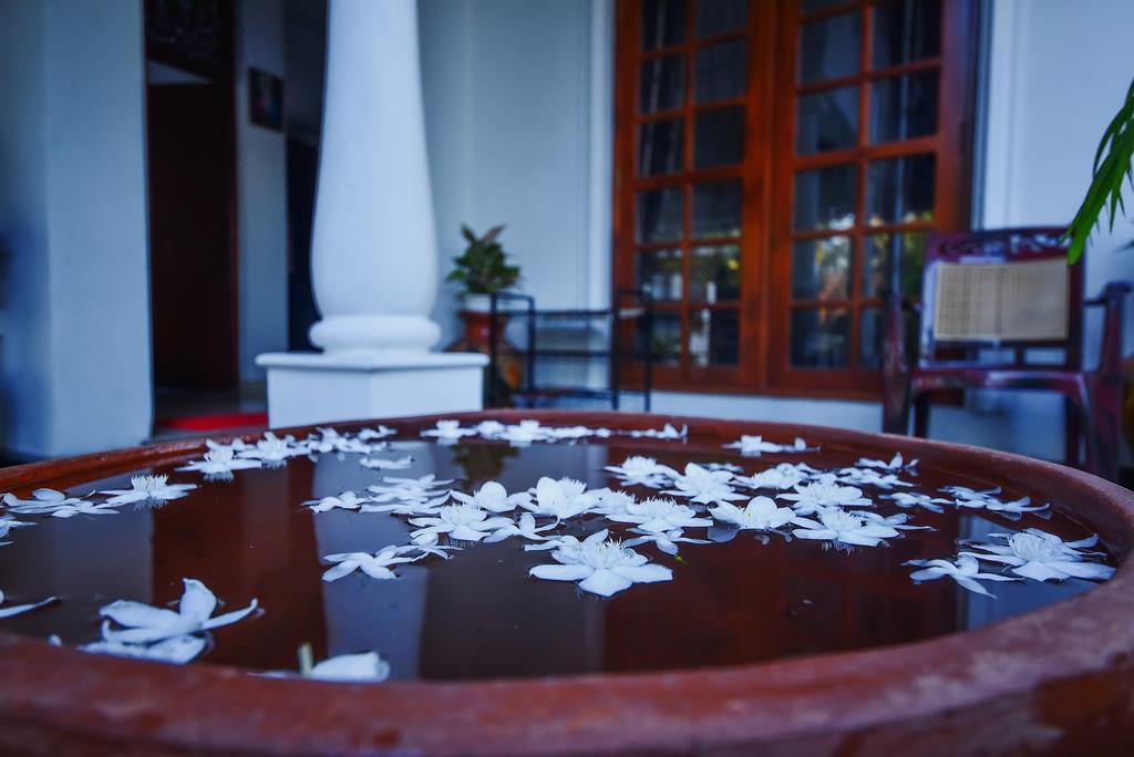 Asian Villa Negombo Buitenkant foto
