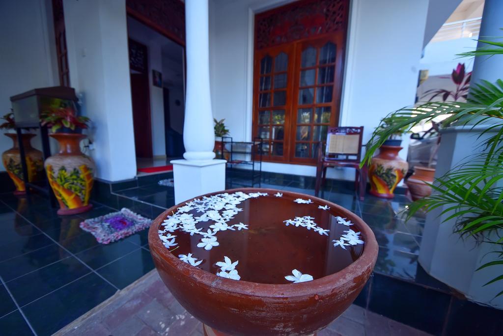 Asian Villa Negombo Buitenkant foto