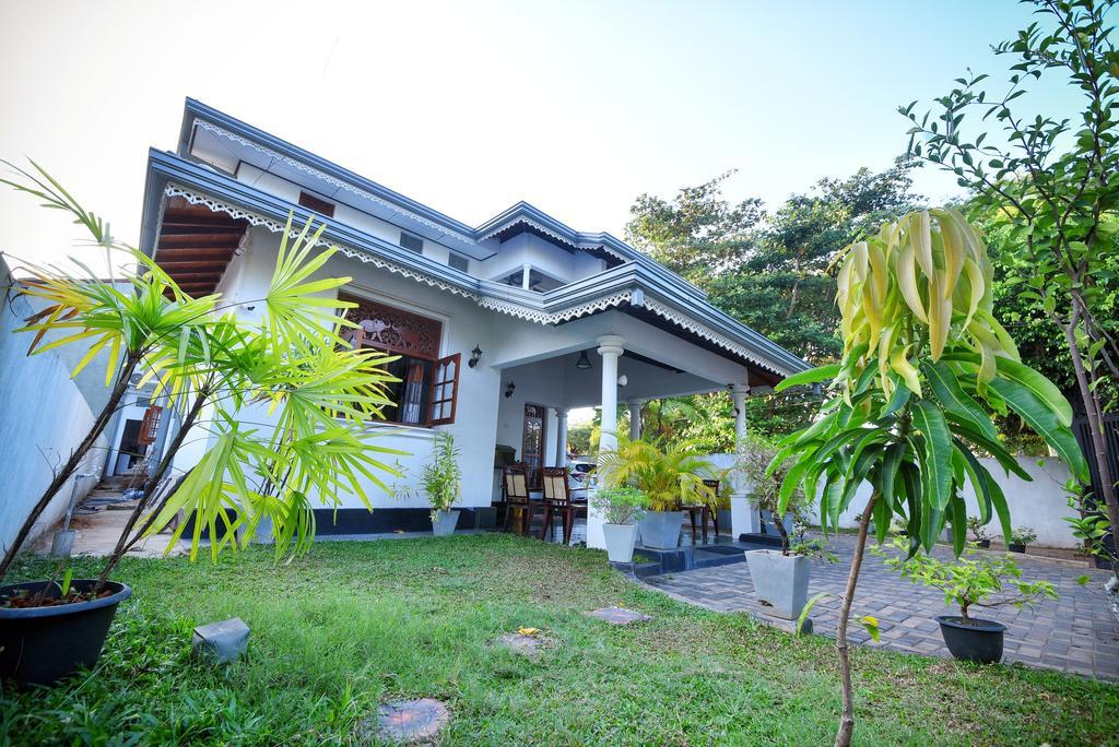 Asian Villa Negombo Buitenkant foto